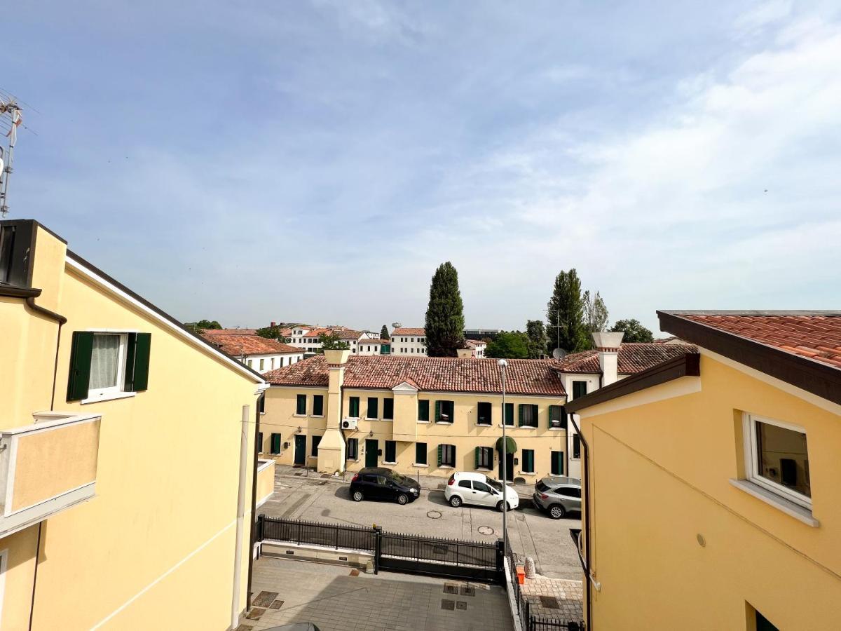 شقة Erman House Mansarda Sulla Riviera Del Brenta Venezia دولو المظهر الخارجي الصورة