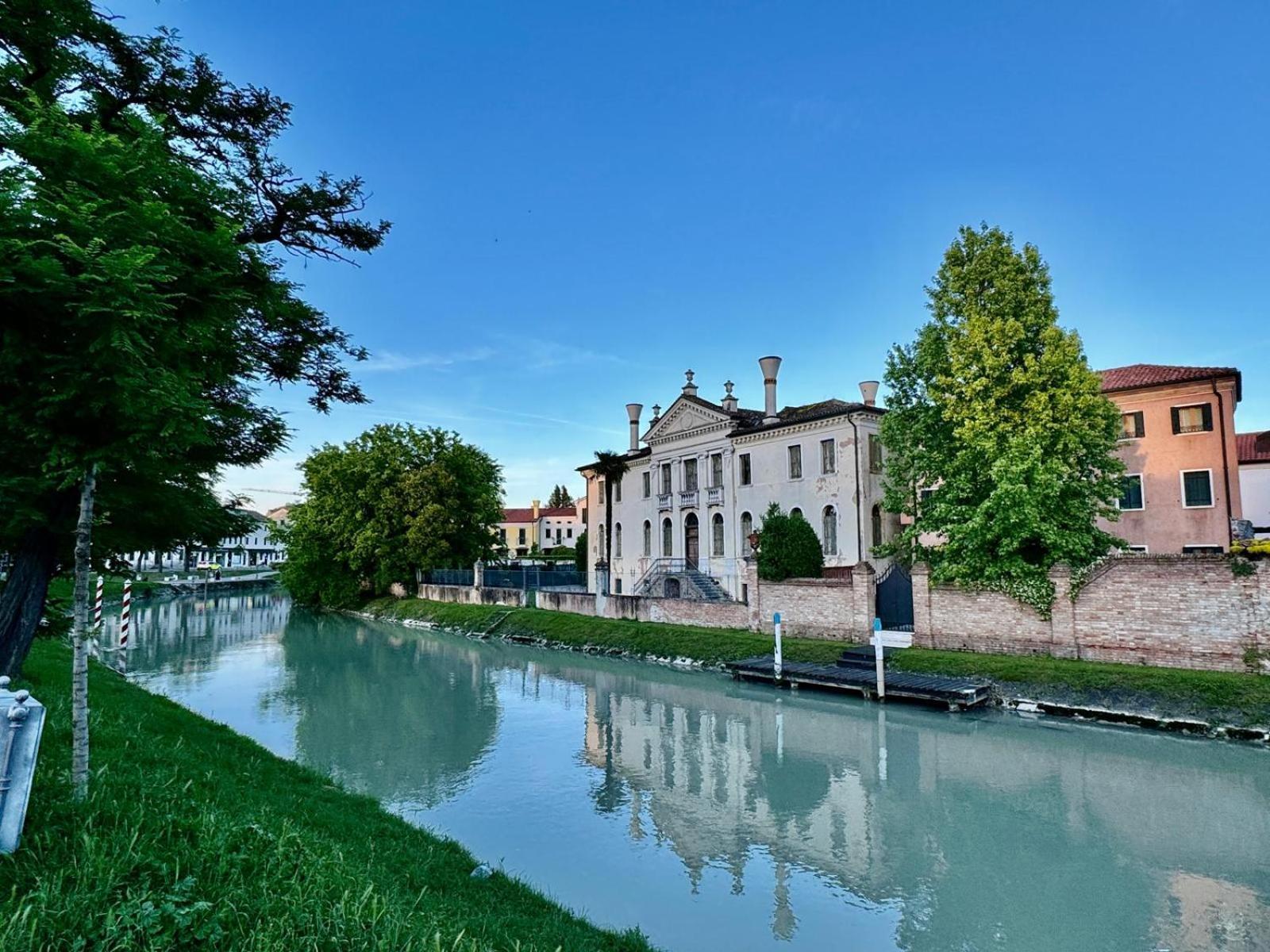 شقة Erman House Mansarda Sulla Riviera Del Brenta Venezia دولو المظهر الخارجي الصورة